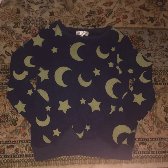 Wildfox Sweaters - NWPCT Wildfox Yellow Stars and Moons Pullover Sz S